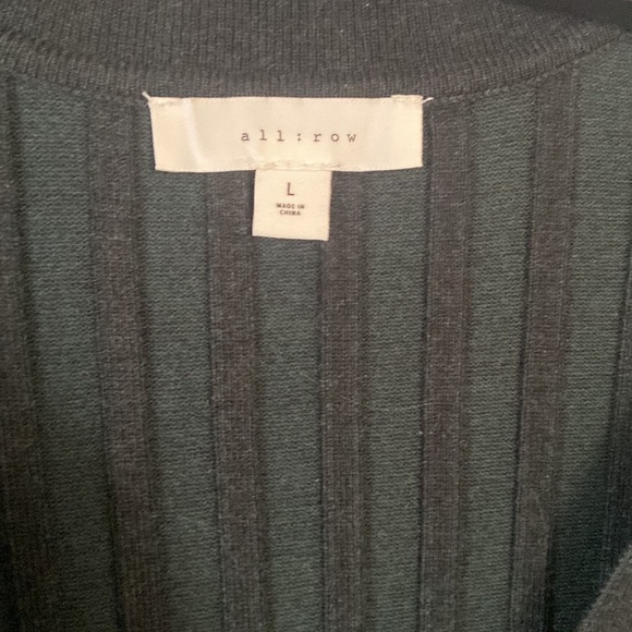 Large - Picture 4 of 5